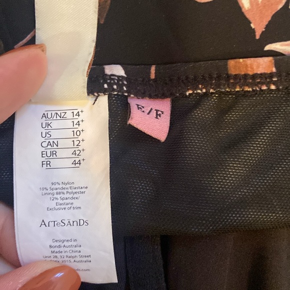 Artesands Floral swimsuit - Picture 5 of 5